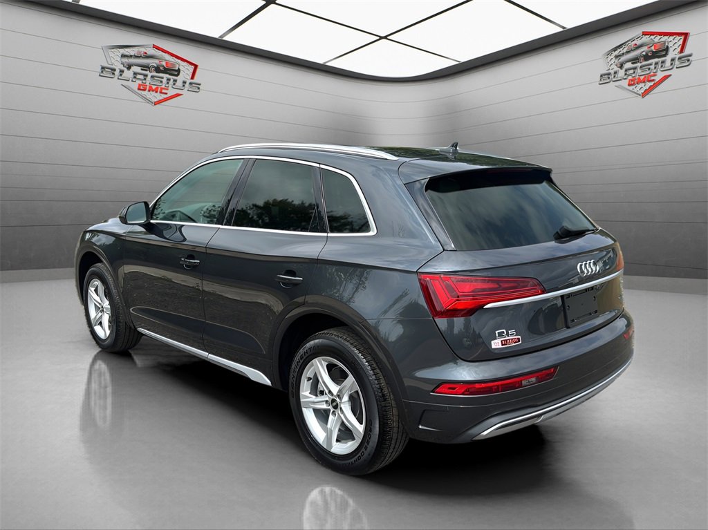 2021 Audi Q5 Premium 45 TFSI S line photo 2