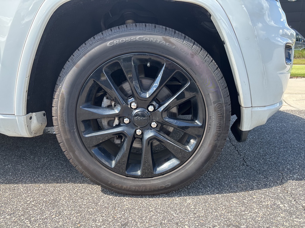 2019 Jeep Grand Cherokee Altitude photo 6