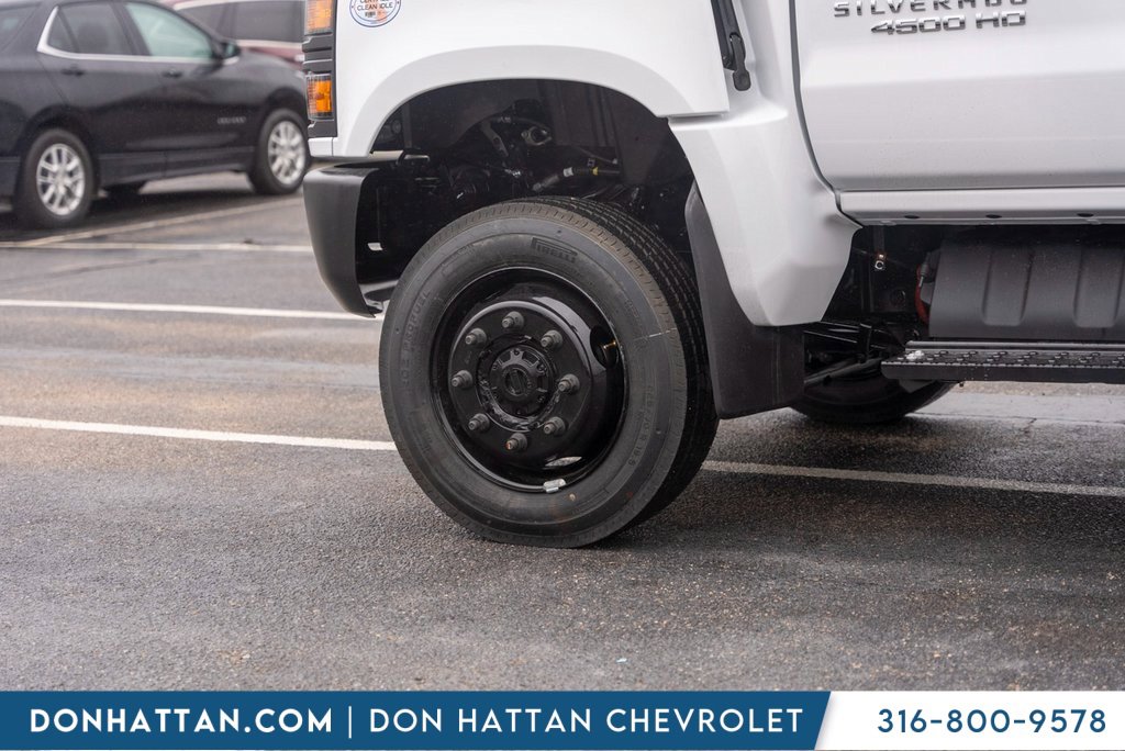 2024 Chevrolet Silverado 4500HD Work Truck photo 24