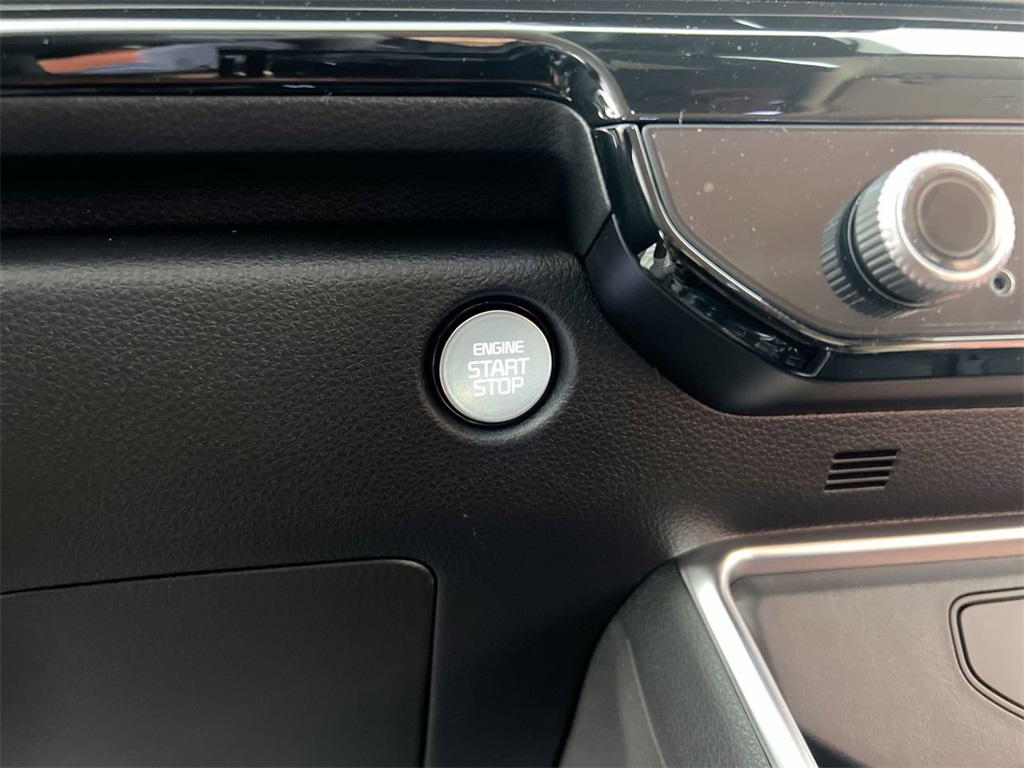 2026 Kia Carnival SX Prestige photo 22