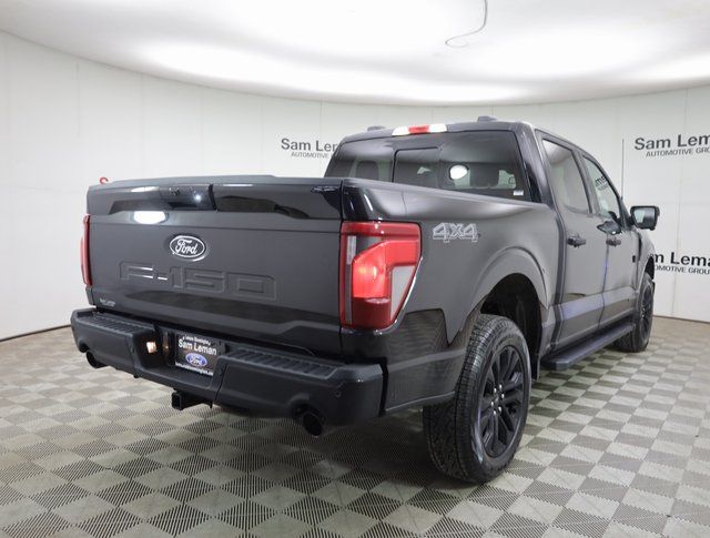2025 Ford F-150 XLT photo 8