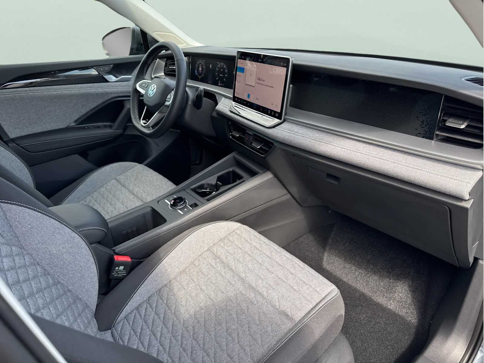 2025 Volkswagen Tiguan S photo 10