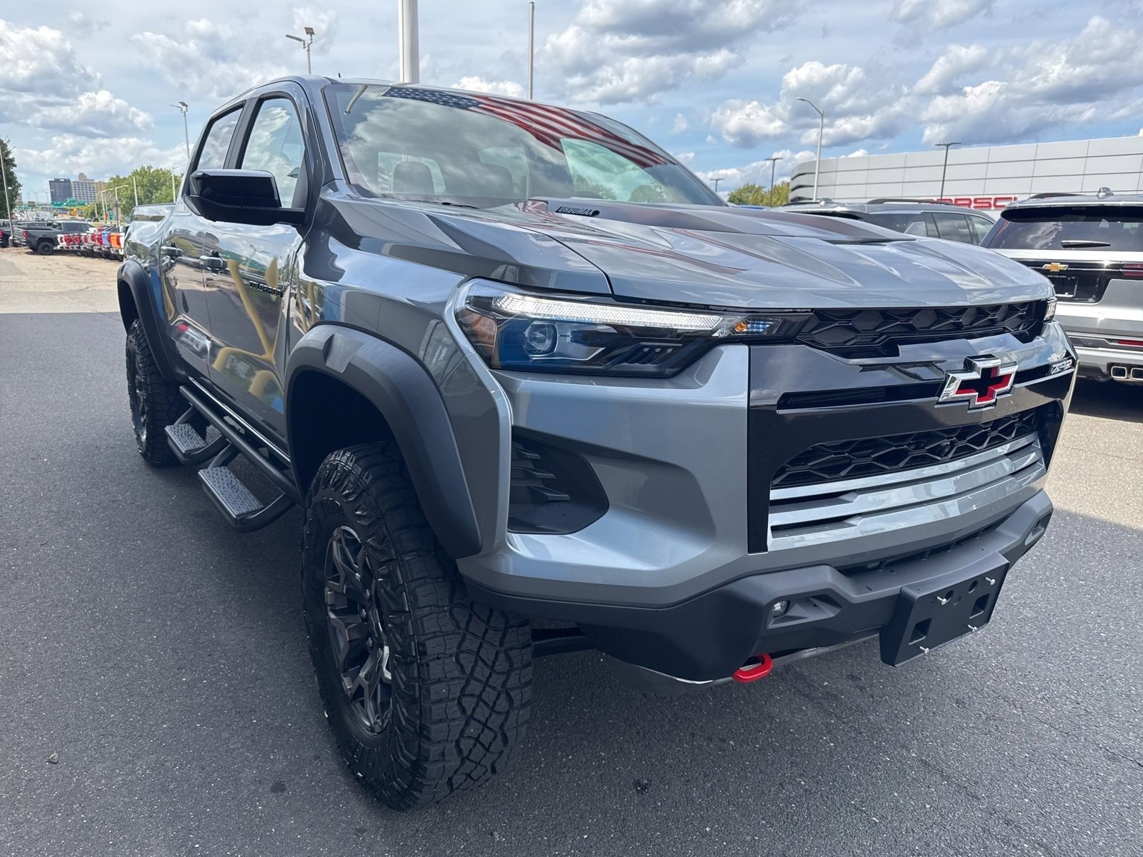 2026 Chevrolet Colorado ZR2 photo 2