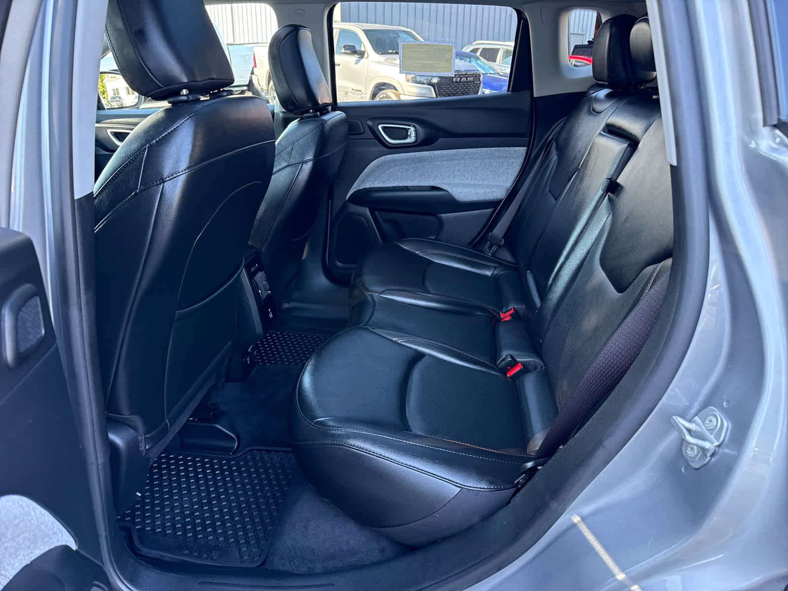 2022 Jeep Compass Latitude Lux Altitude photo 19