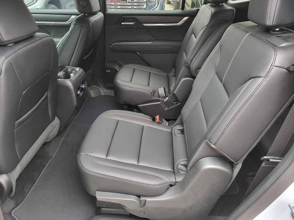 2026 Gmc Acadia Elevation photo 3