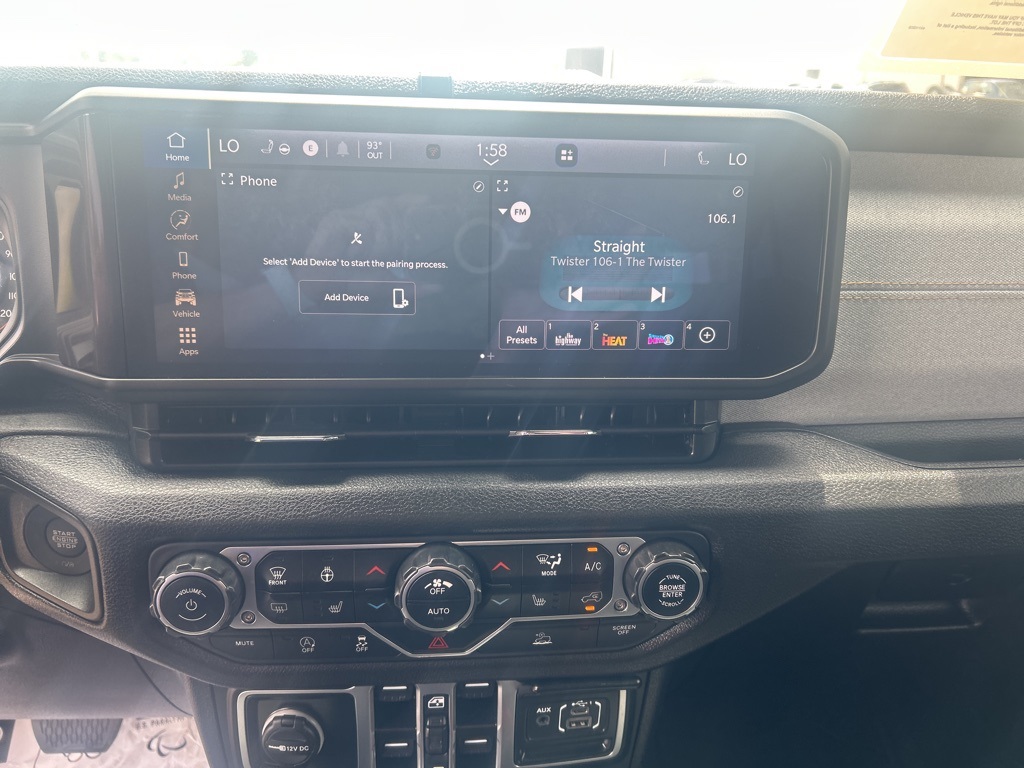 2025 Jeep Wrangler Sport S photo 14