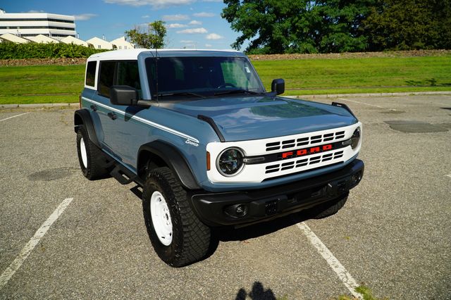 2023 Ford Bronco 4-Door Heritage Editon's photo