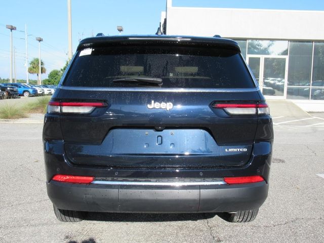 2024 Jeep Grand Cherokee Limited photo 4