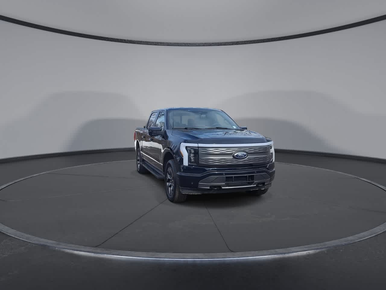 Used 2022 Ford F-150 Lightning Lariat with VIN 1FTVW1EL2NWG15358 for sale in Eatontown, NJ