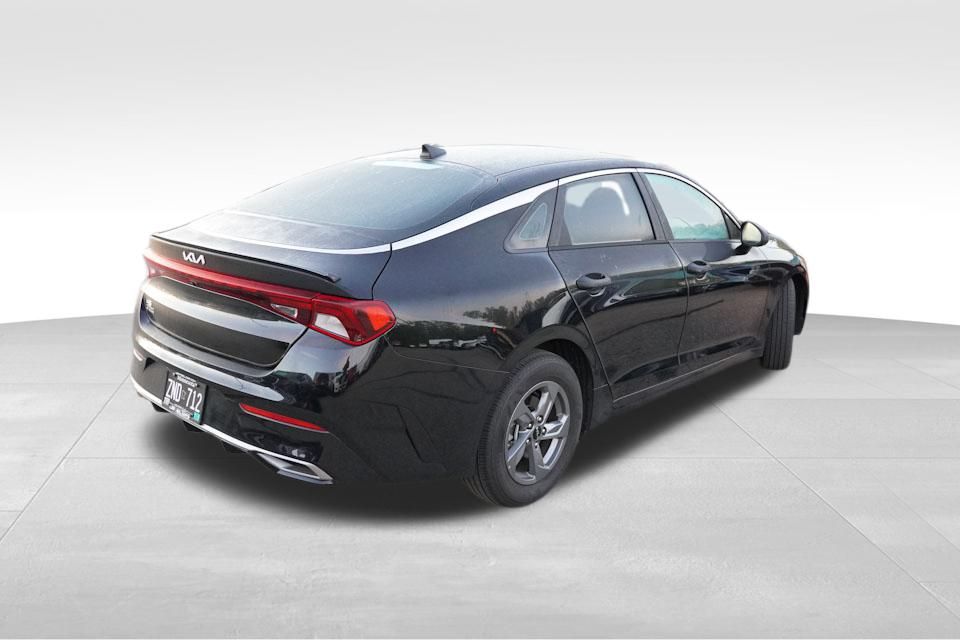 2023 Kia K5 LXS photo 2
