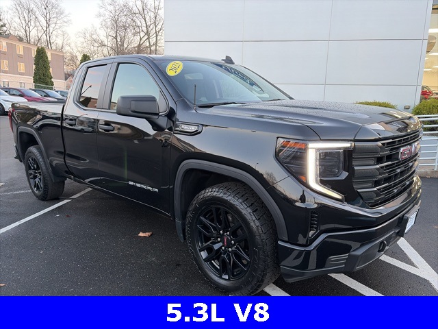 2023 GMC Sierra 1500 Pro's photo