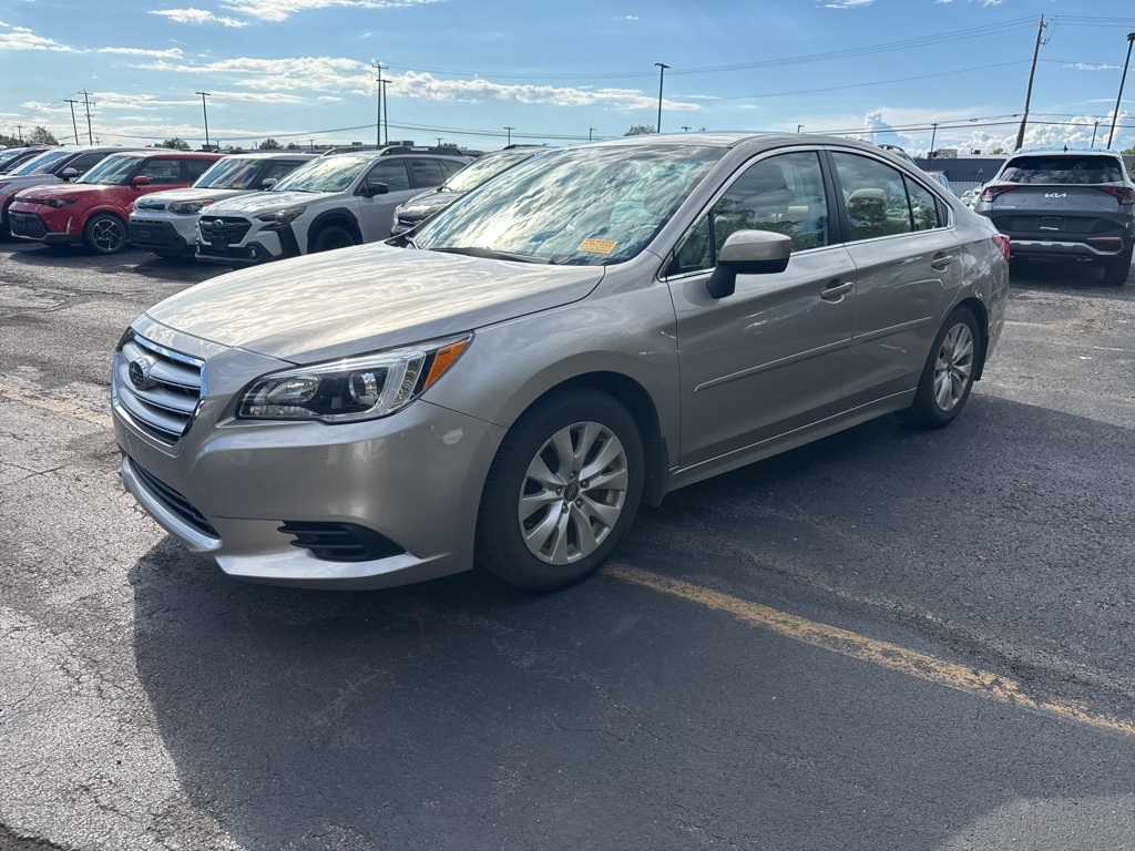 2017 Subaru Legacy 2.5i Premium photo 4