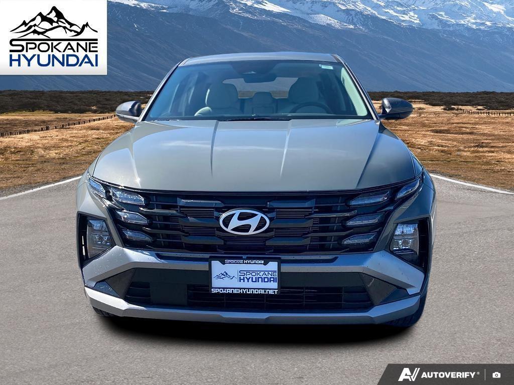 2025 Hyundai Tucson SE photo 8