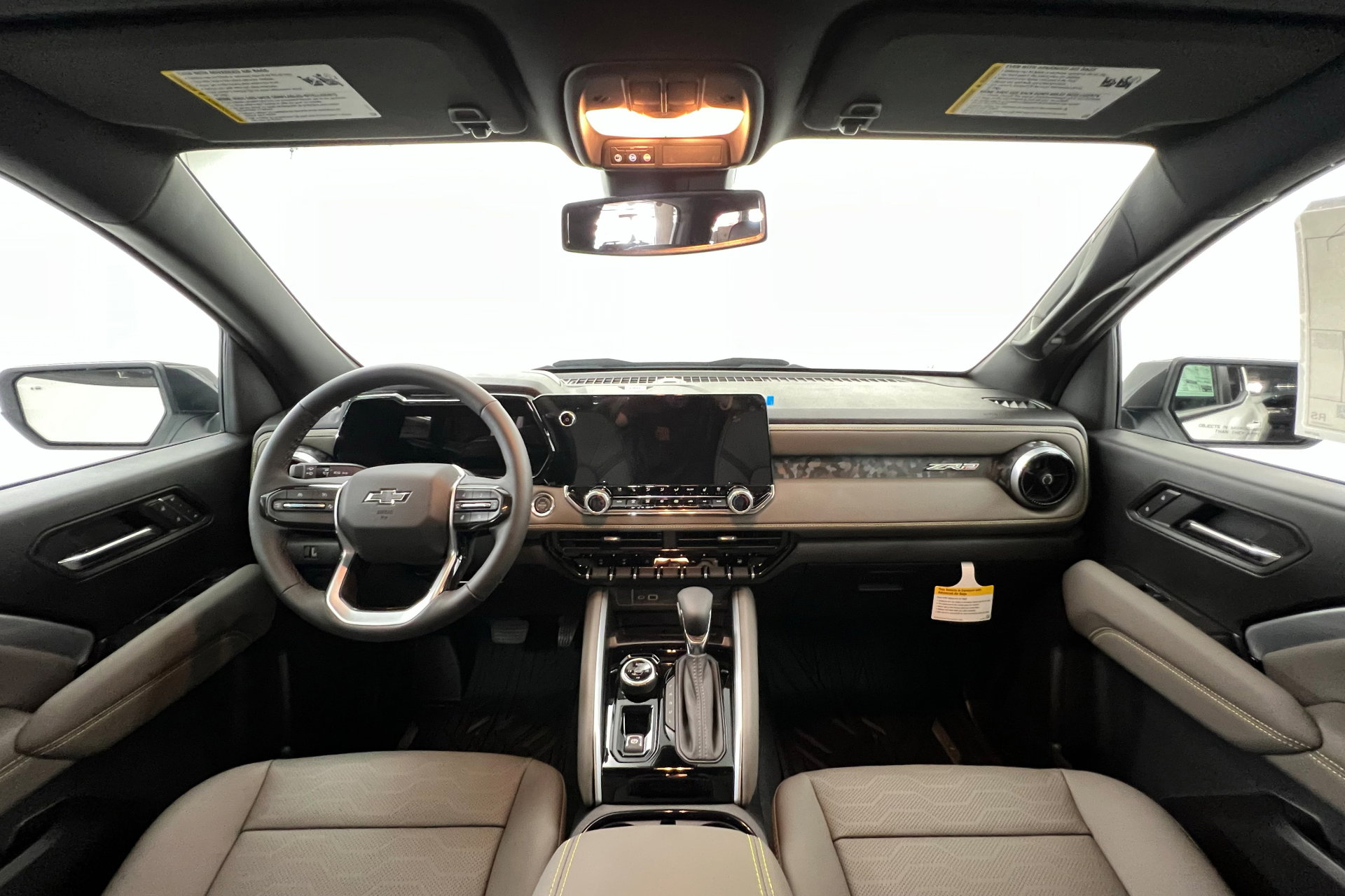2026 Chevrolet Colorado ZR2 photo 9
