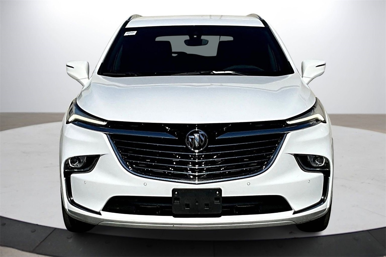 2024 Buick Enclave Premium photo 2