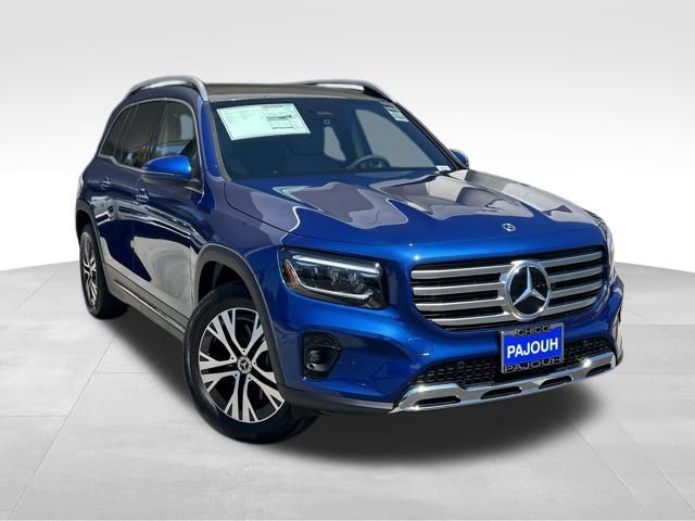 2026 Mercedes-Benz GLB GLB 250's photo