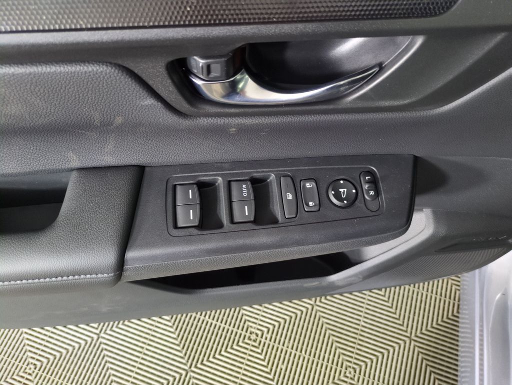 2026 Honda CR-V LX photo 11