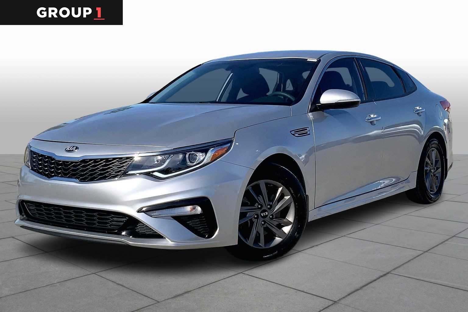 2020 Kia Optima LX's photo