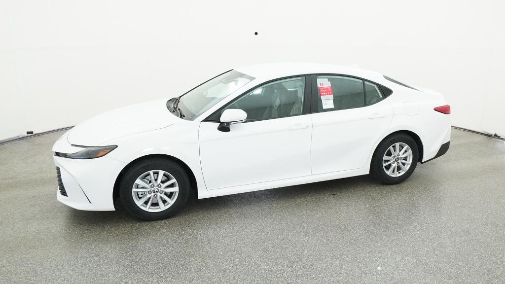 2026 Toyota Camry LE photo 7