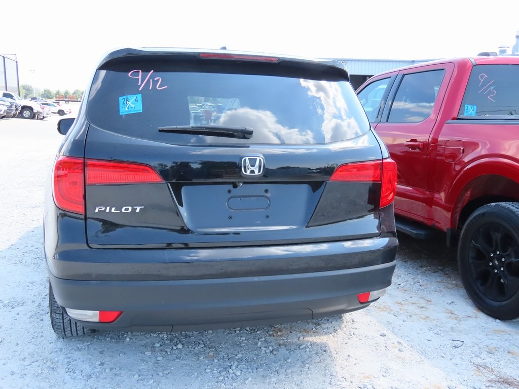 2017 Honda Pilot EX-L photo 14