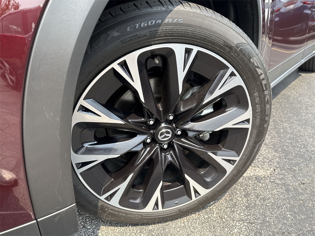 2024 Mazda CX-90 Plug-in Hybrid Premium Plus photo 9