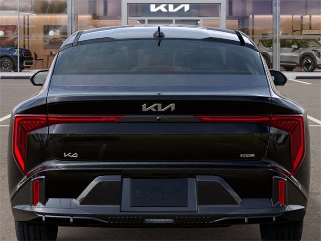 2025 Kia K4 GT-Line photo 13