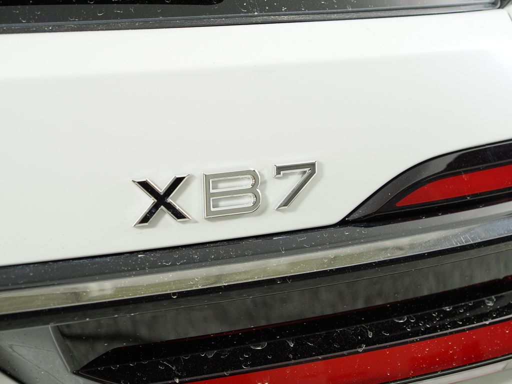 2026 Bmw X7 ALPINA XB7 photo 10