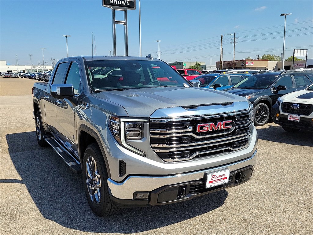 2026 Gmc Sierra 1500 SLT photo 2