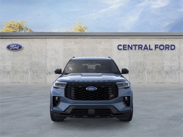 2025 Ford Explorer ST photo 5