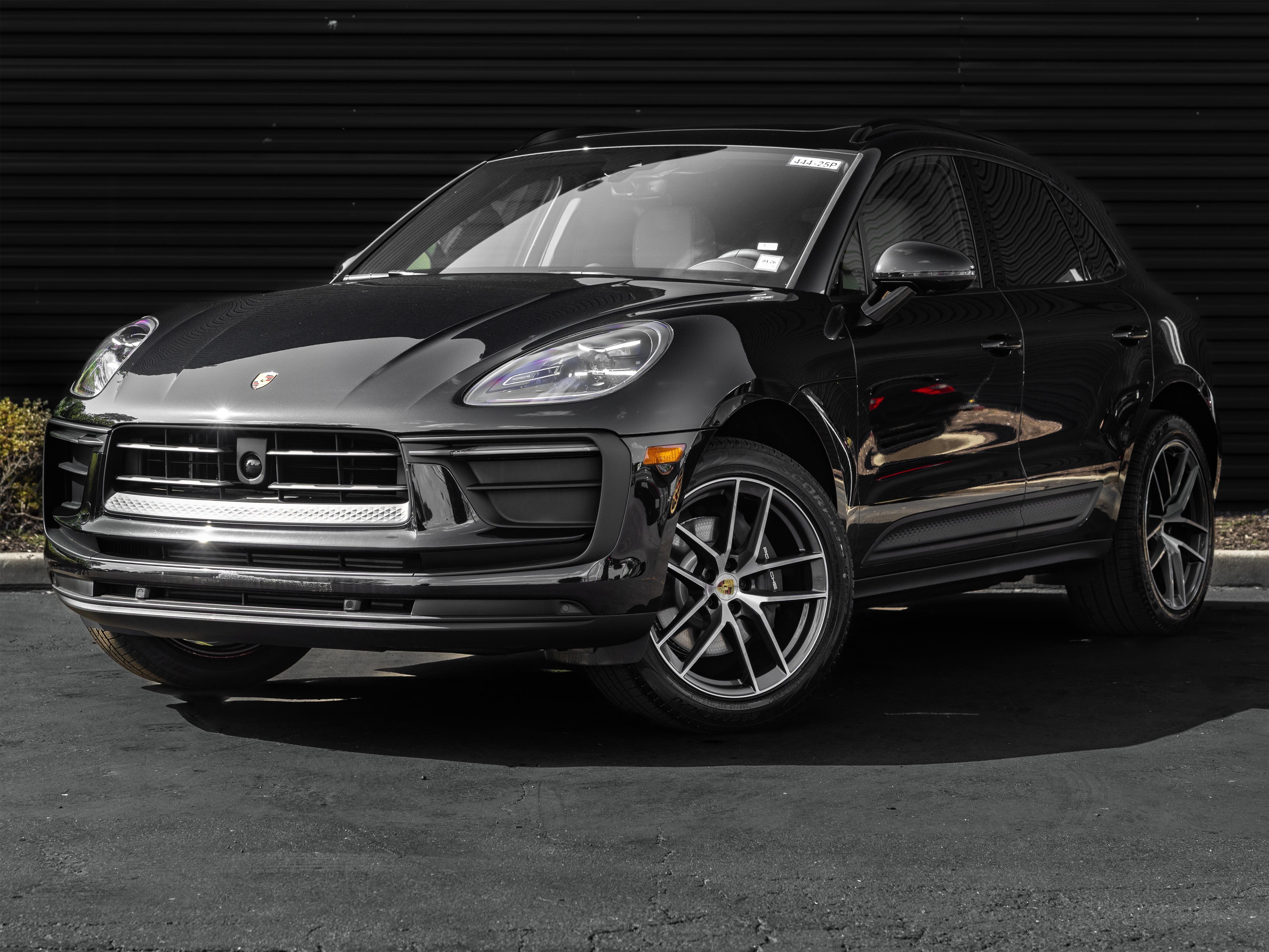 2025 Porsche Macan