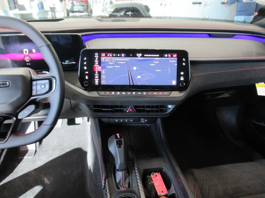 2024 Dodge Charger R/T Scat Pack photo 25