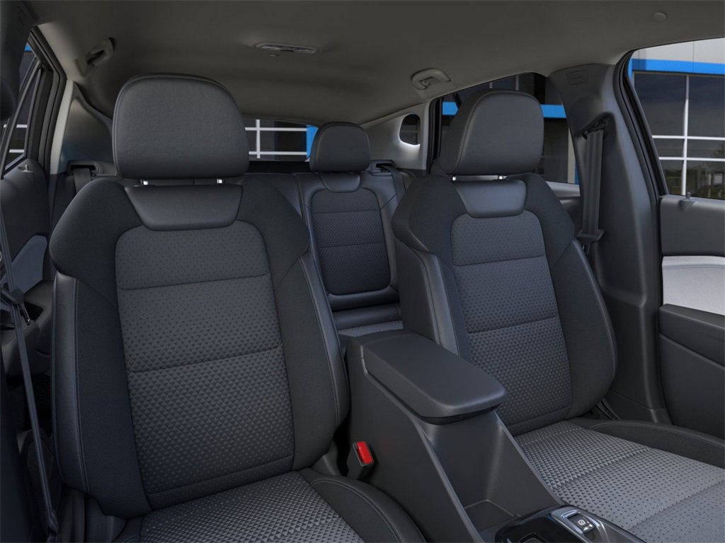 2025 Chevrolet Trax LT photo 10