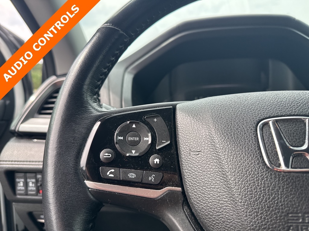 2022 Honda Odyssey Touring photo 9