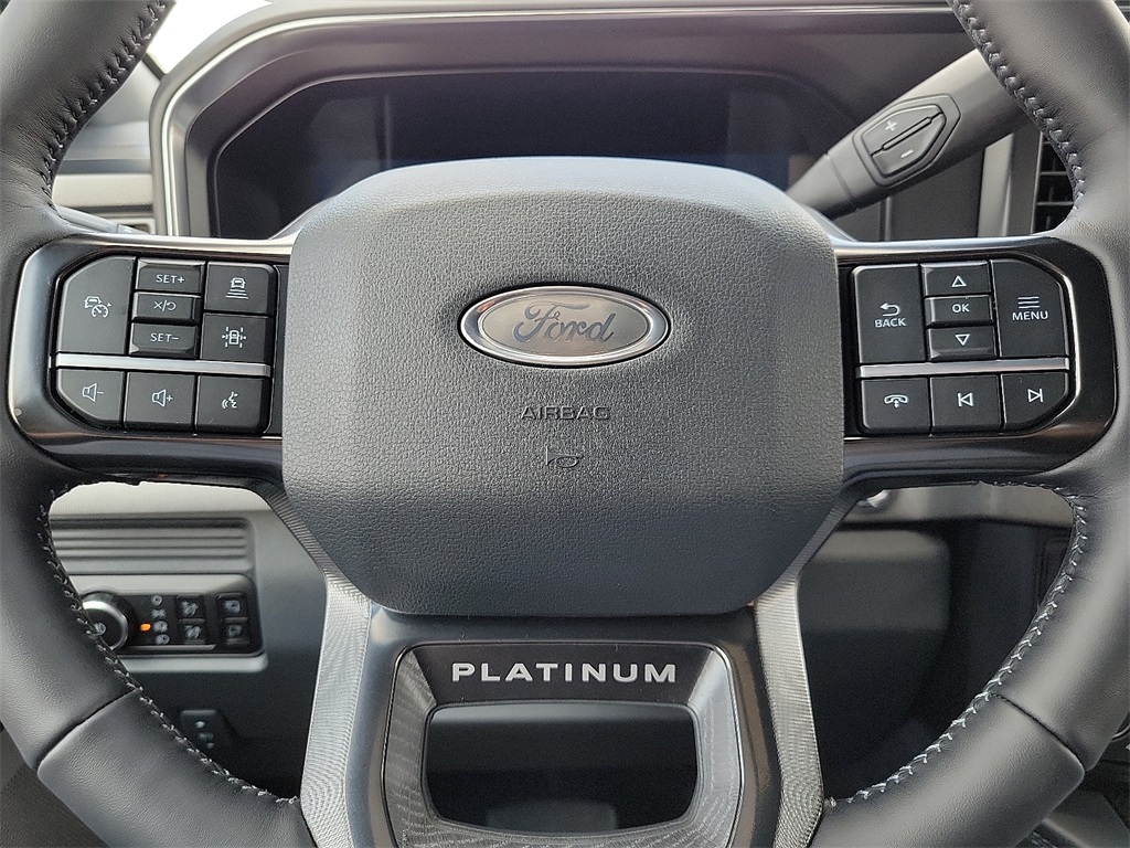 2025 Ford F-250 photo 23