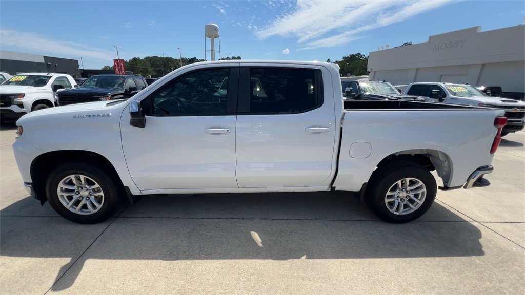 2021 Chevrolet Silverado 1500 LT photo 5