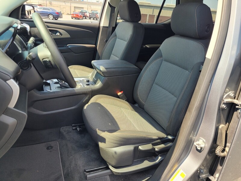 2019 Chevrolet Traverse 1LS photo 8