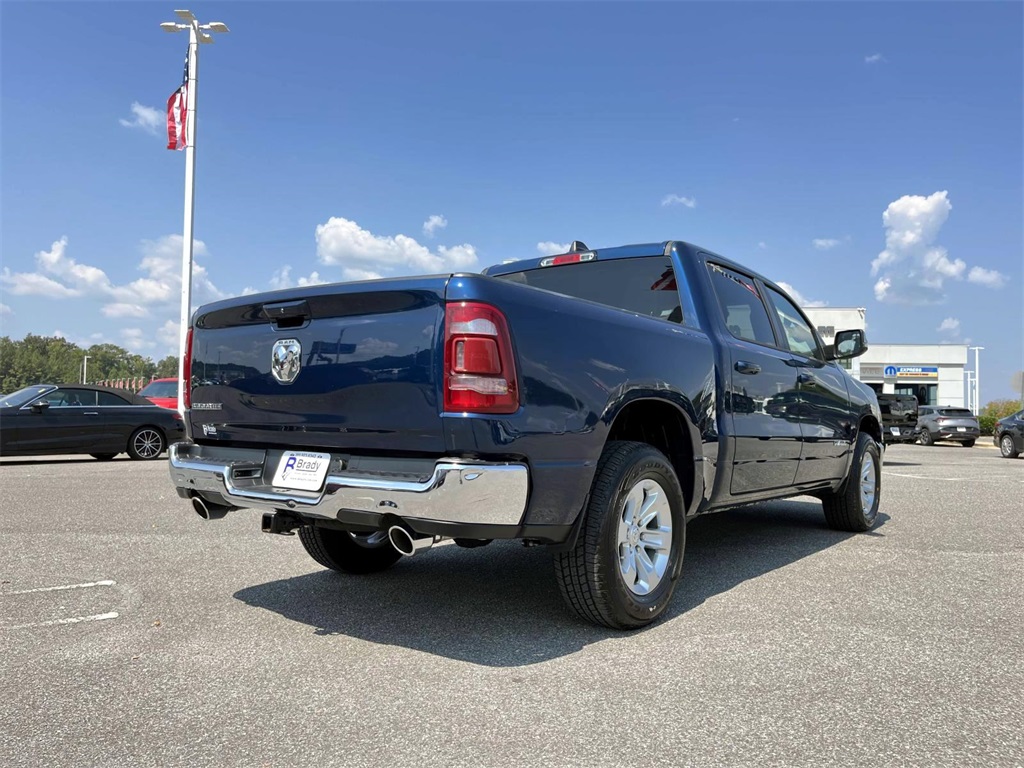 2024 Ram 1500 Laramie photo 4