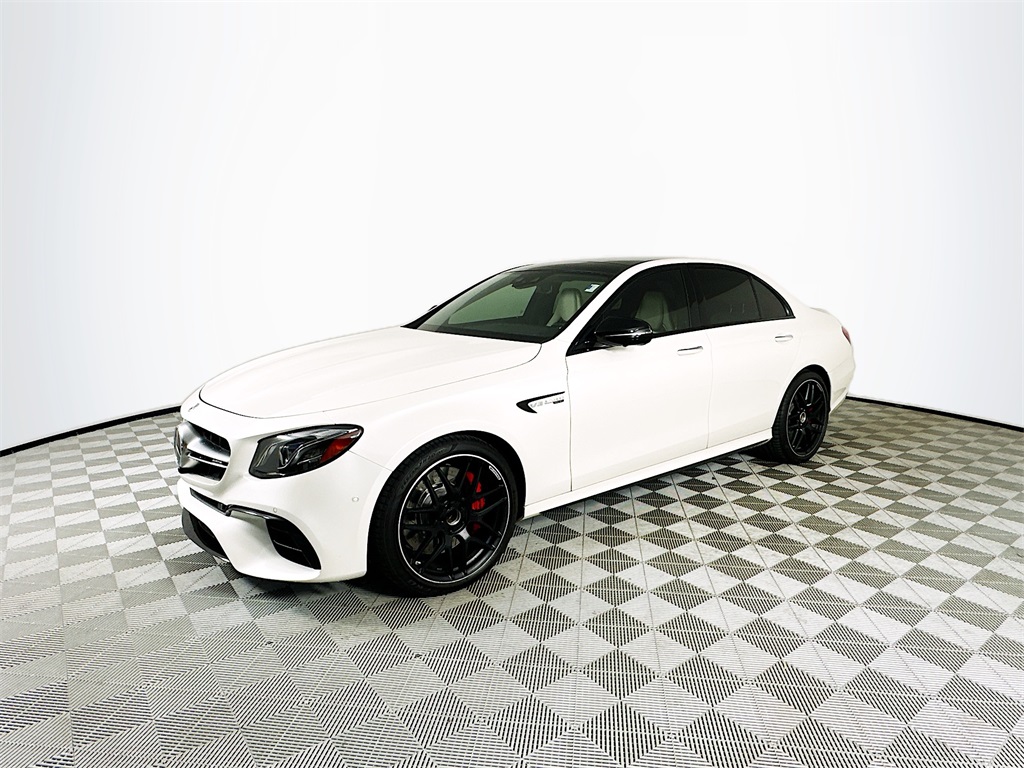 2020 Mercedes Benz E 63 S AMG 4MATIC photo 2