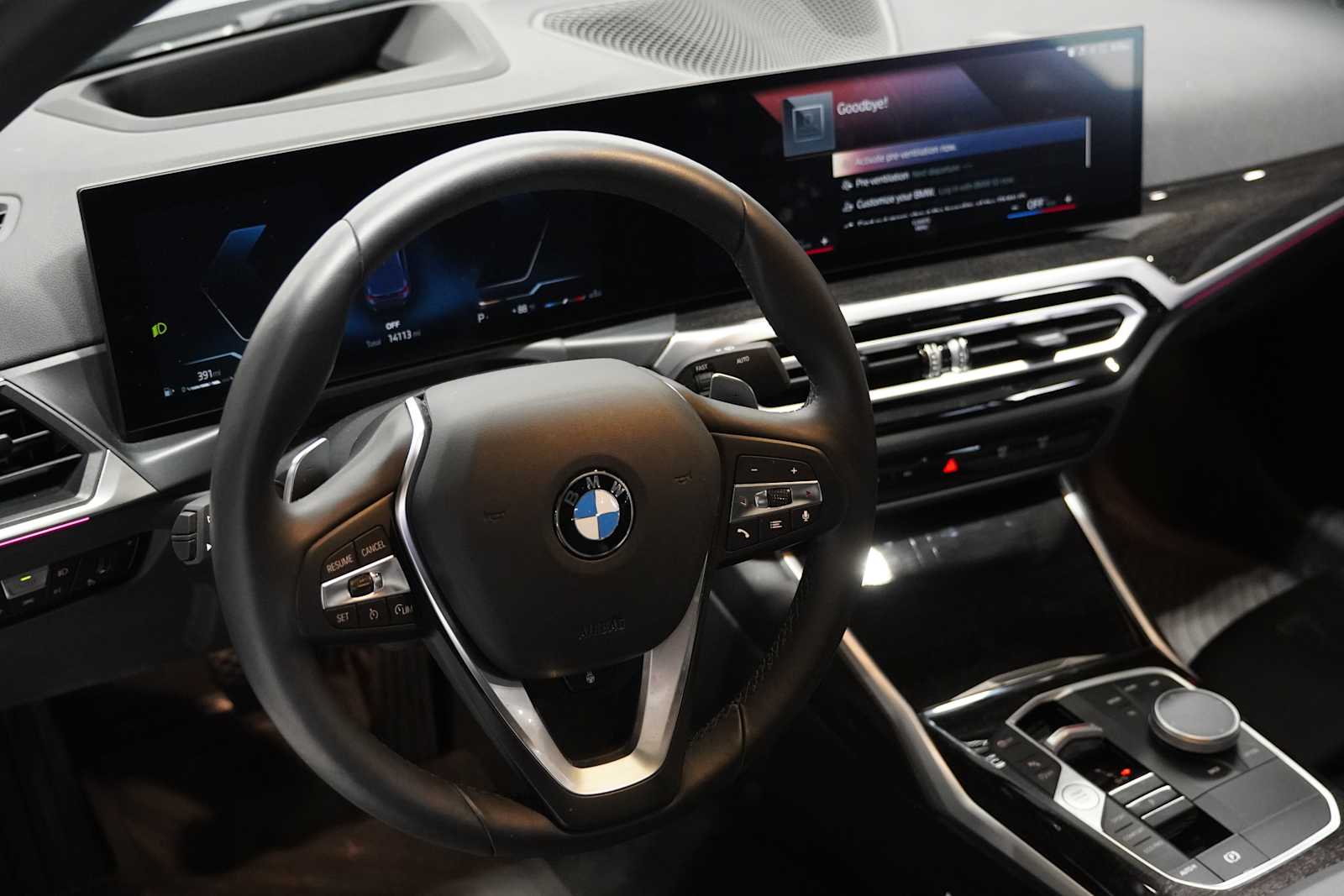 2023 Bmw 330i photo 10