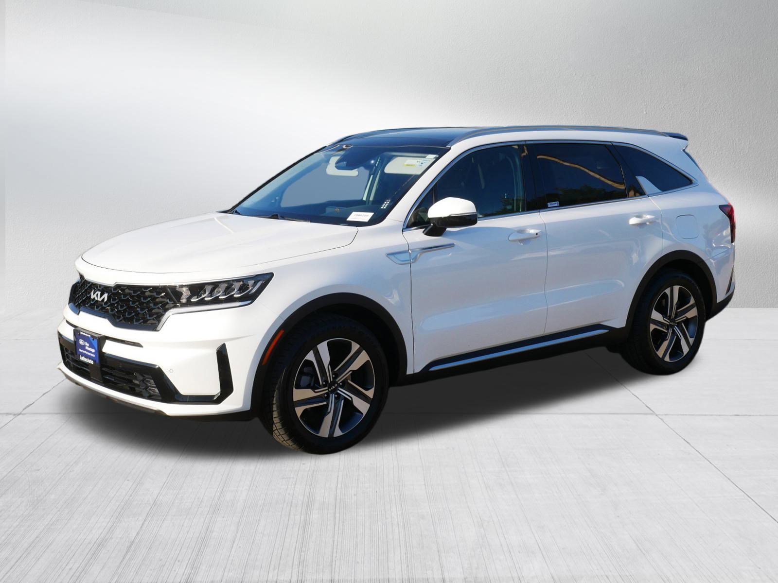 2022 Kia Sorento Hybrid EX photo 3