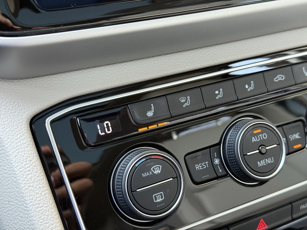 2022 Volkswagen Atlas V6 SE Technology photo 13