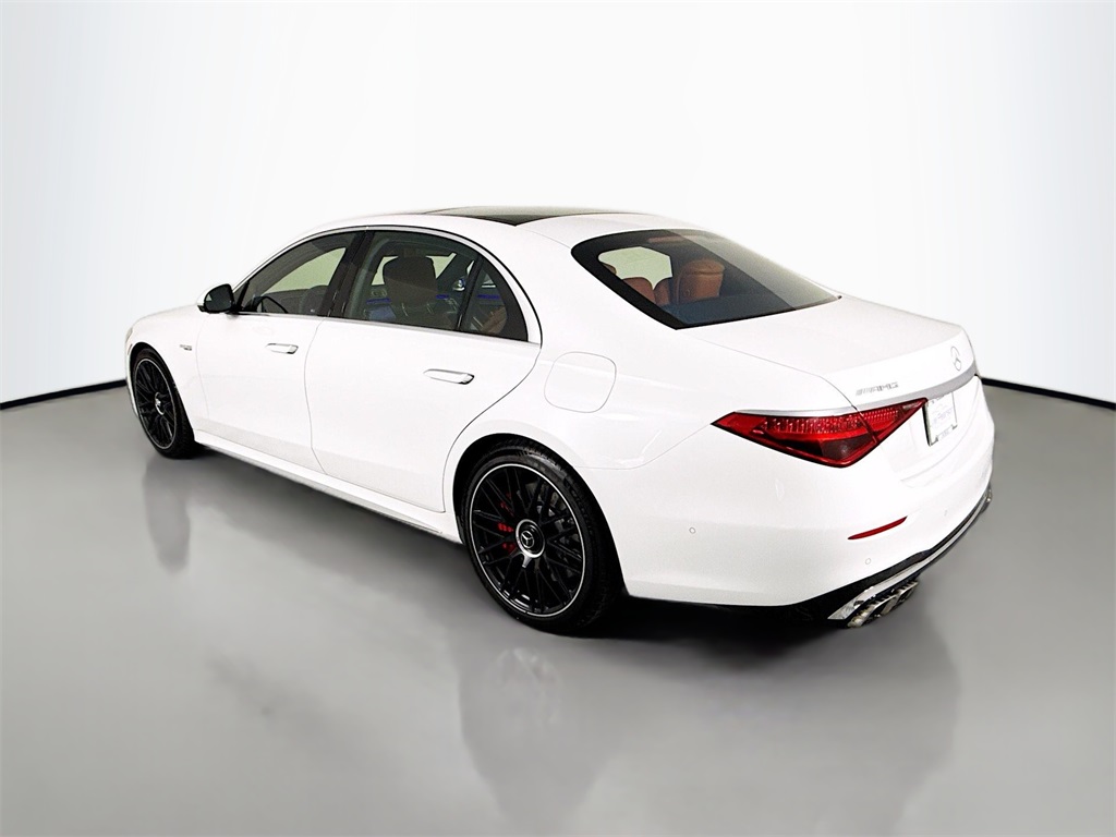 2026 Mercedes Benz S AMG 63 4MATIC photo 3