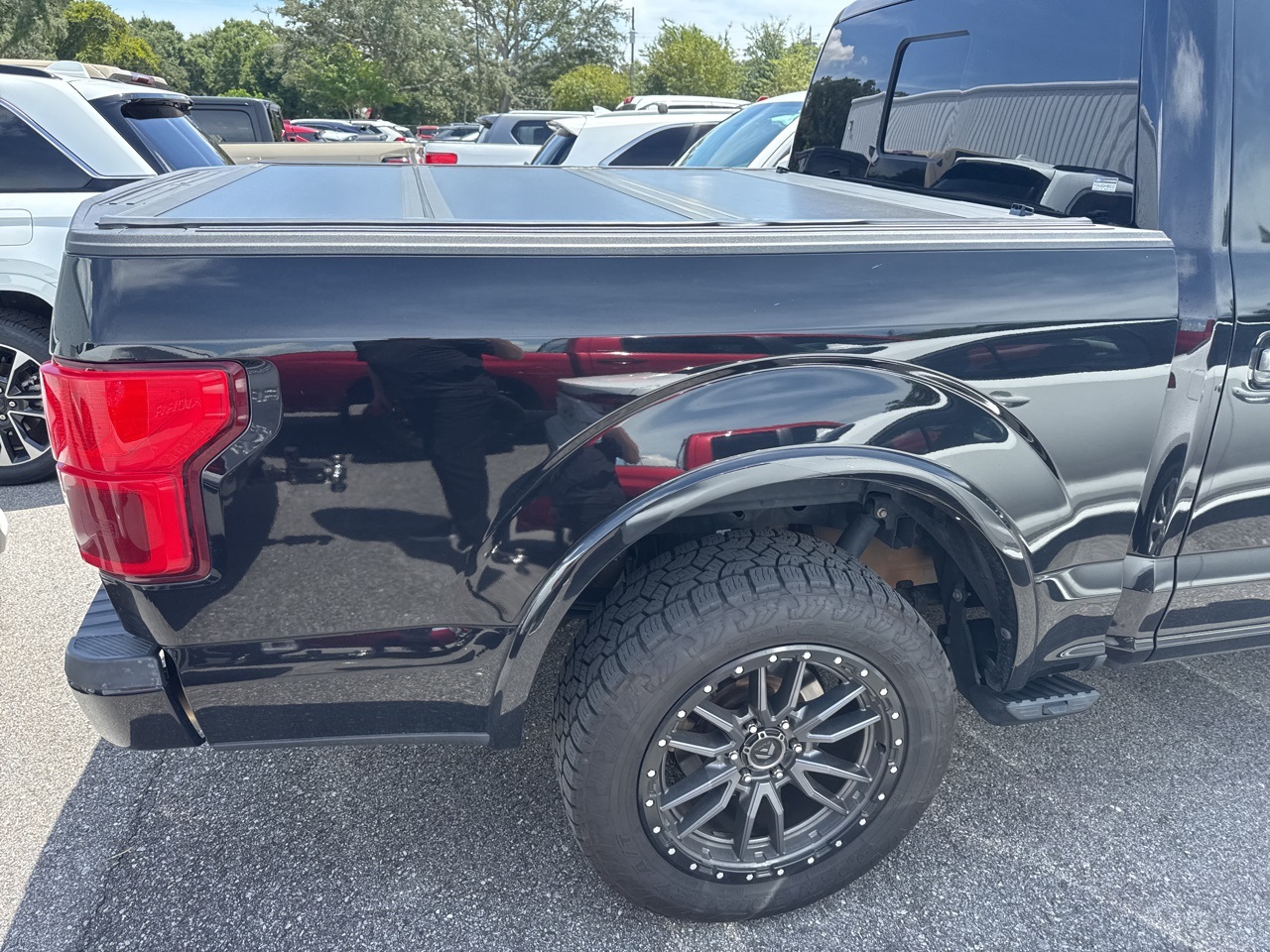 2019 Ford F-150 Limited photo 7