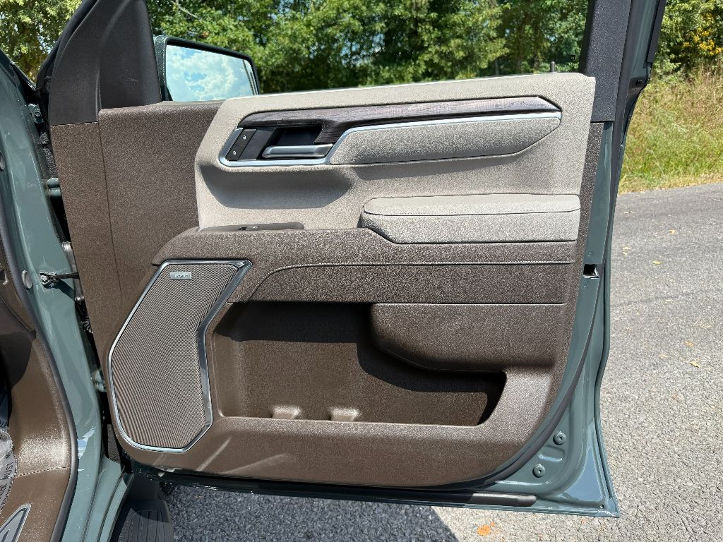 2026 Chevrolet Silverado 1500 LTZ photo 29