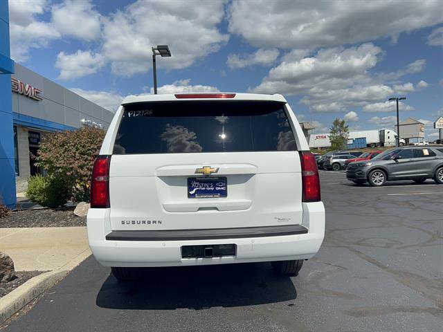 2018 Chevrolet Suburban LT photo 6