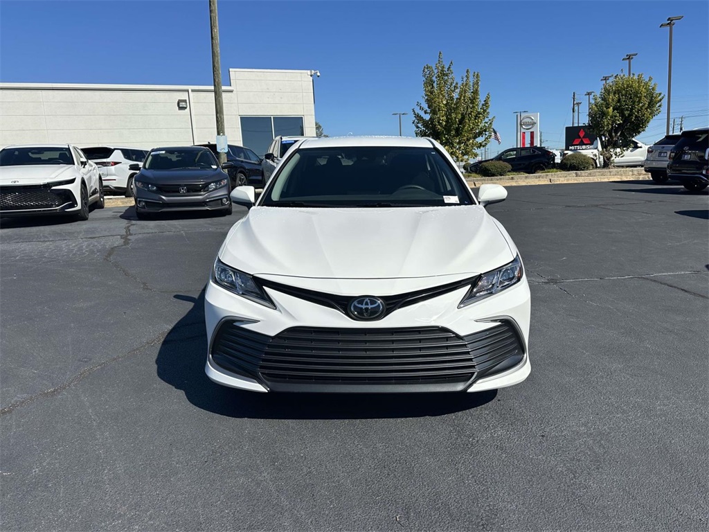 2024 Toyota Camry LE photo 2