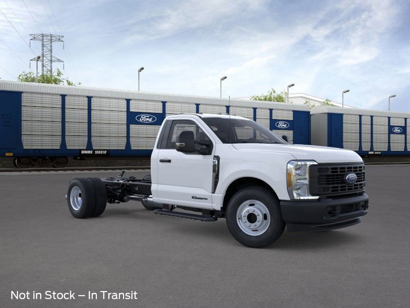2026 Ford F-350 XL photo 3