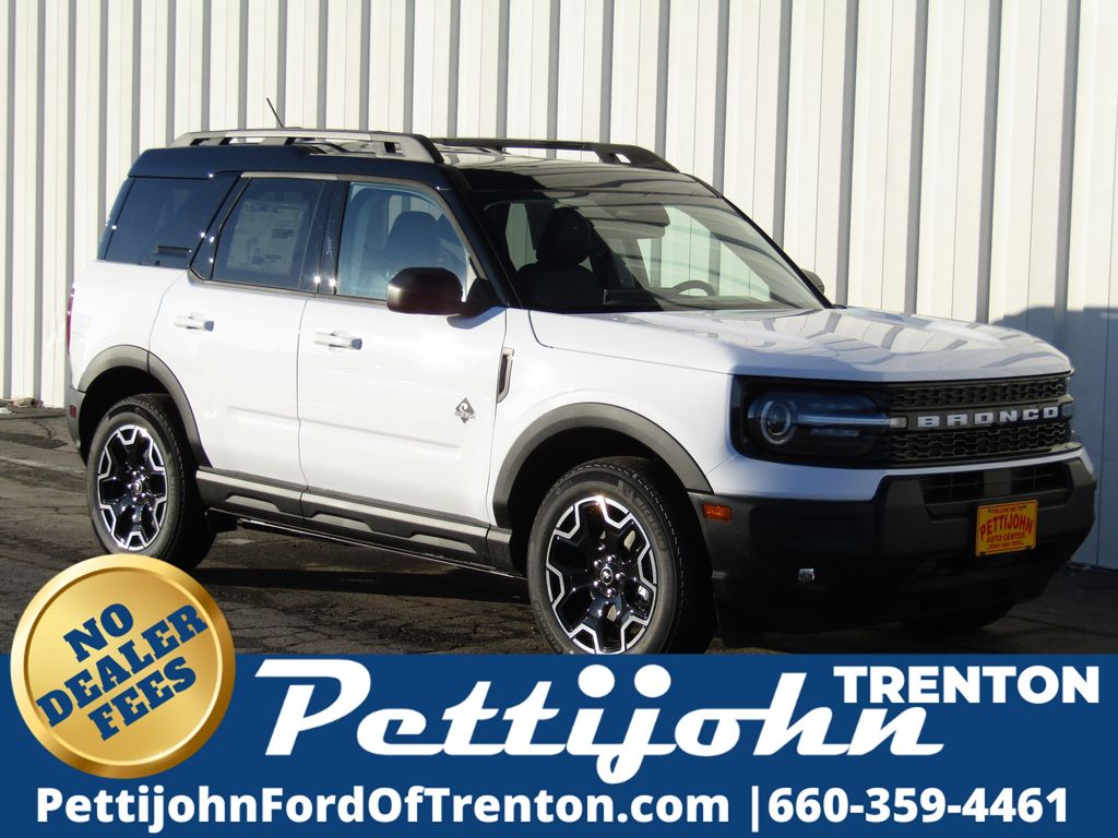2025 Ford Bronco Sport Outer Banks's photo