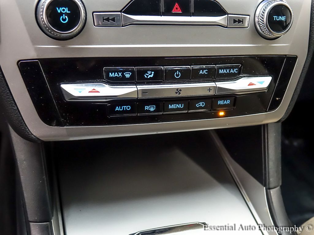 2022 FORD EXPLORER - Image 17