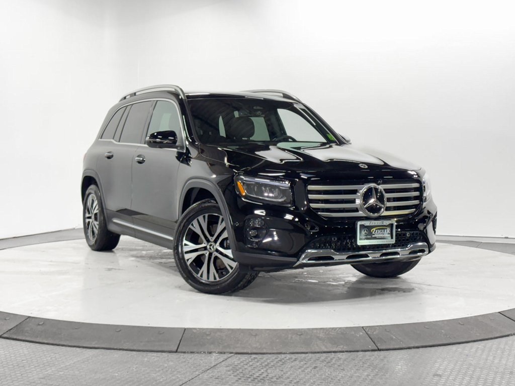2026 Mercedes-Benz GLB GLB 250's photo